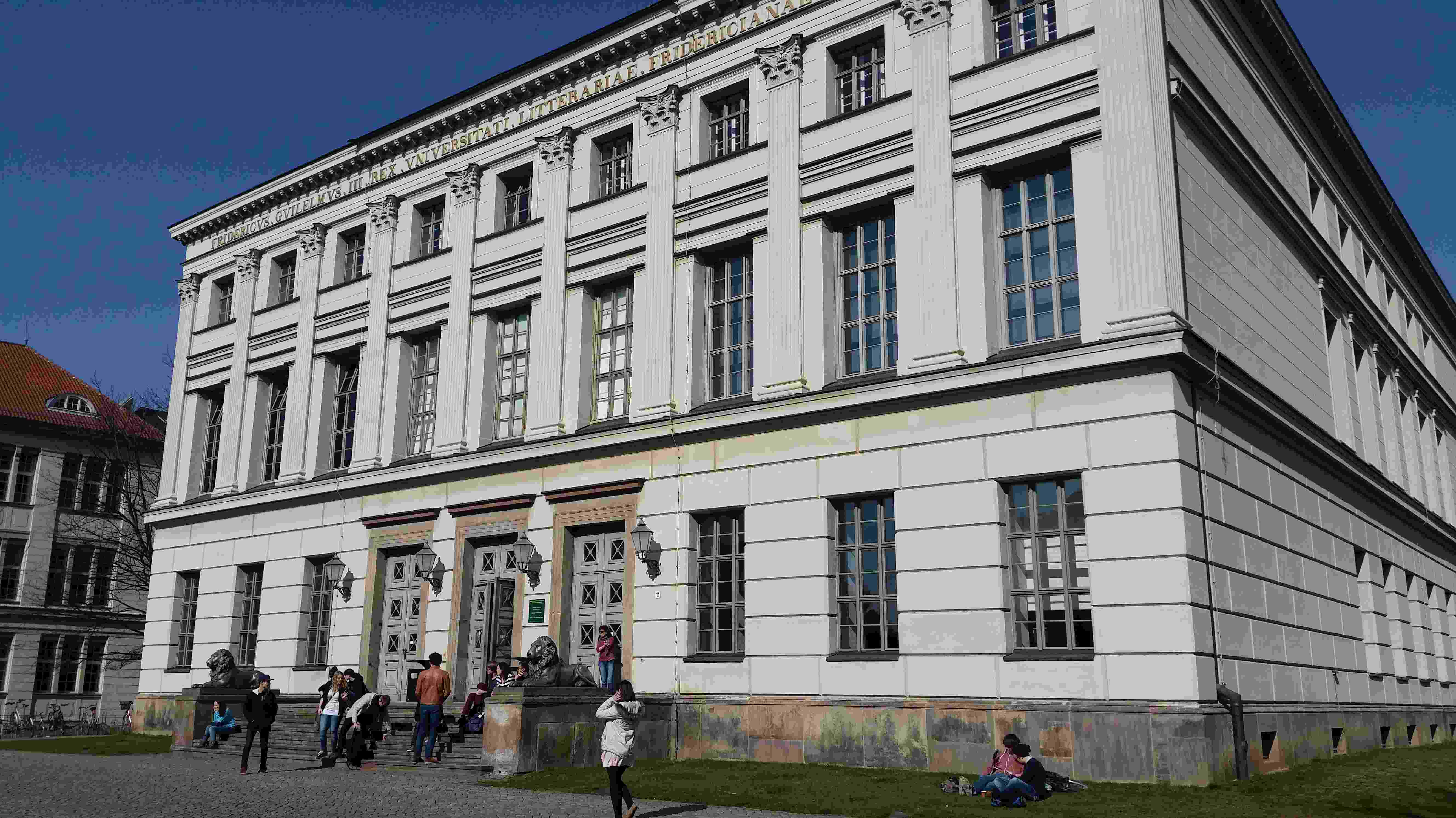Löwengebäude of the university